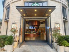 -星巴克(迪士尼小镇店)