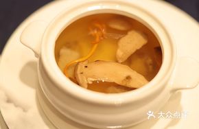 Cloud Mist Songfung Chicken Soup