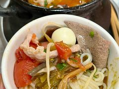 -李记特色罐罐米线(重庆中环大厦店)