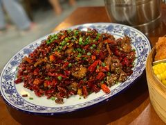 -黄桷树曹家私房菜(江与城店)
