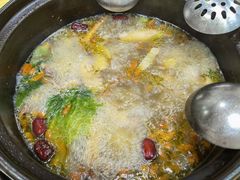 -濠轩阁特色生蚝火锅(水湾路店)