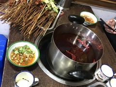 -三番火辣串串香(总店)