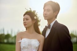 -蒙太奇婚纱摄影(万达店)