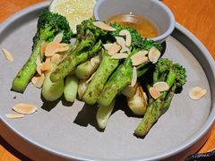 -SHAN山(前滩太古里店)