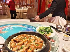 -年辉渔村·非遗传承餐厅(新丰江店)