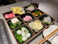 -海底捞火锅(珠影星光城夜宵主题店)