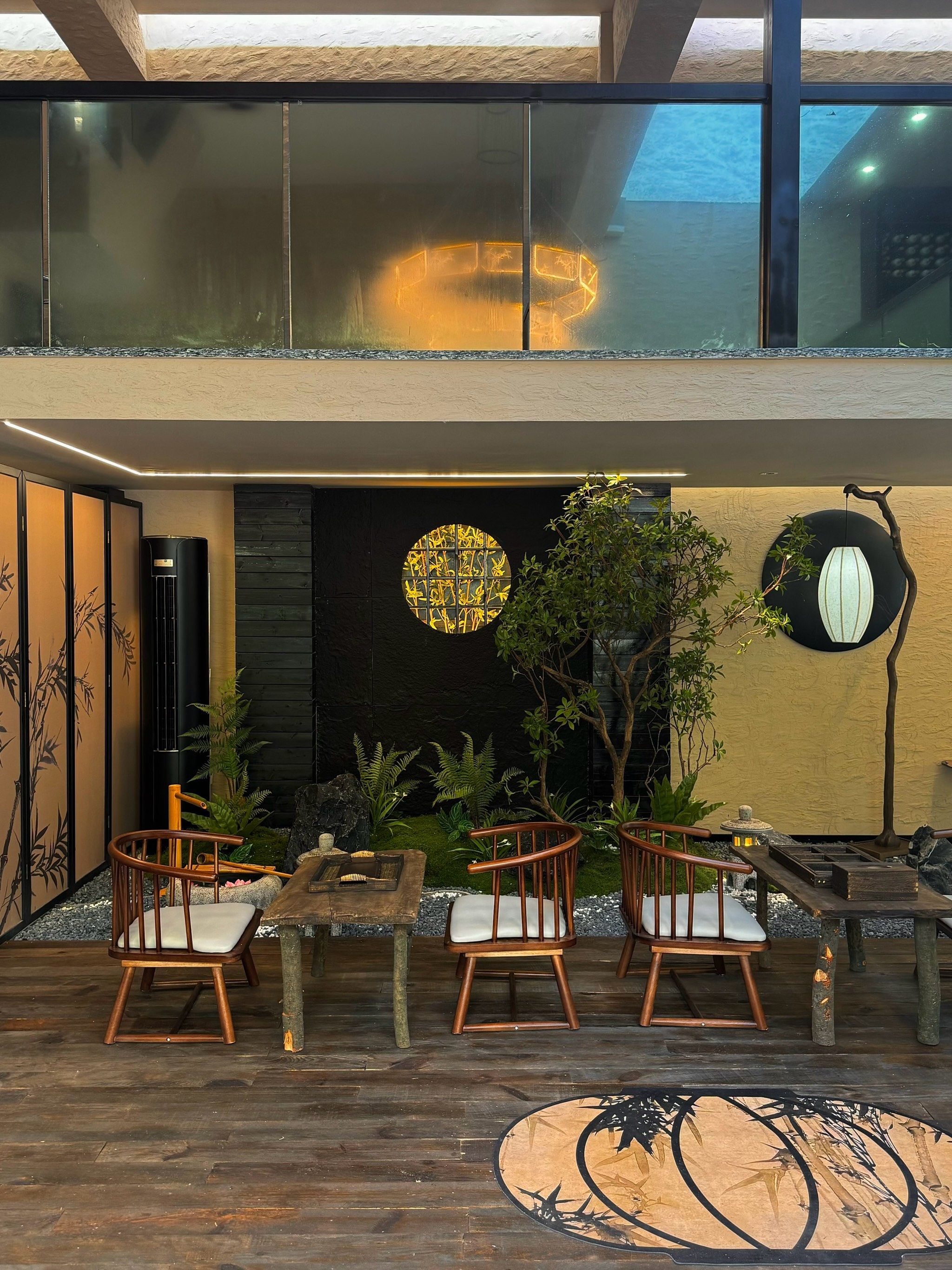 嘉兴首家男士理发沙龙!环境也太好了叭