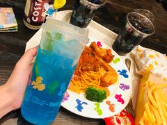 -蓝精灵乐园·世茂精灵之城主题乐园