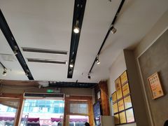 -呼啦面馆·头牌豌杂面(爱琴海店)