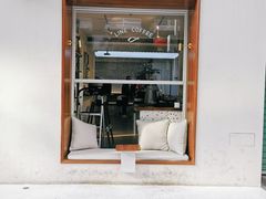-Line 咖啡(石厦花园店)