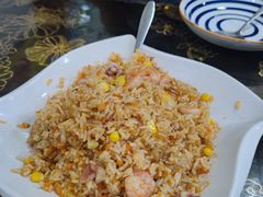 -家利美食店