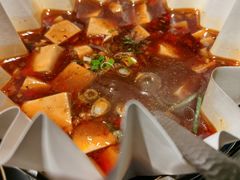 -穹六人间 people 6(岳阳路店)