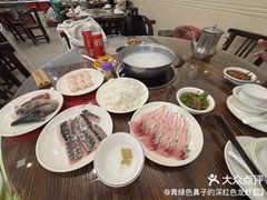 -正能量脆肉鲩火锅