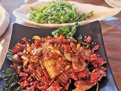 -隔壁老王·家常云南菜(花巷店)