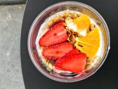 莓莓橙橙酸奶杯-喜茶(深圳福田星河COCO Park店)