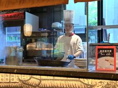 -吴越荣记苏州菜·松鼠桂鱼100%活鱼现做(斜塘老街店)