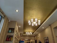 -金牌餐厅·天津菜·八珍豆腐·老爆三(瓷房子店)