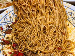 -李与白包子铺(桐梓林店)