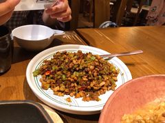 -云海肴·汽锅鸡·云南菜(天山百盛优客店)