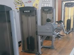 -金仕堡游泳健身会所(中铁名邸店)