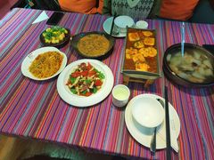 -香巴拉云南餐厅(华莱坞店)