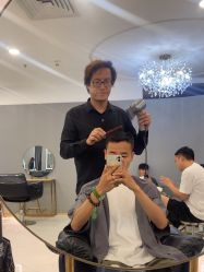 -八佰伴8008星级形象店