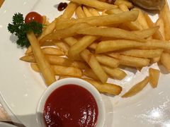 -兰特伯爵西餐厅·啤酒屋(方庄店)