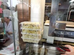 -老人和饭店(淮海中路店)
