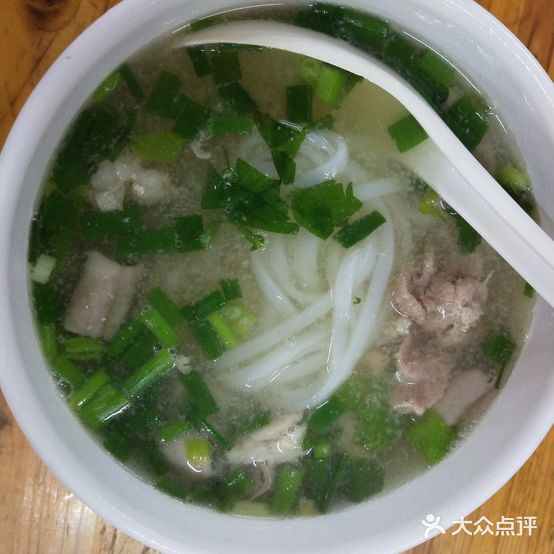 万宁特色快餐美食园(金城苑店)