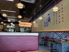 -炖四方东北铁锅炖·烧烤小龙虾(中豪国际店)
