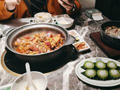 -禄婶鸡煲·打边炉