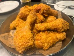 -BHC炸鸡(明洞总店)