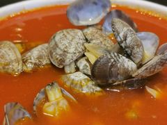 -何记花甲(卓悦汇旗舰店)