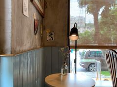 靠窗位-251#coffee roasters(沿河东路店)