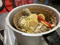 -三子烤羊腿·海鲜(弘阳店)