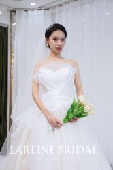 -拉瑞娜LaReine婚纱礼服高级定制