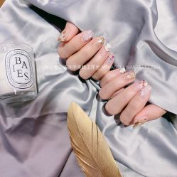 -米小兔美甲美睫
