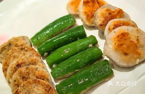 Pan-Fried Three-Ingredient Stuffed Dish