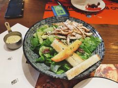 经典凯撒鸡肉沙拉-造精酿餐厅
