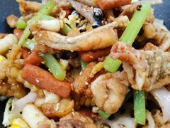 干锅牛蛙-靓蛙馆
