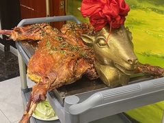 -壹号院音乐餐厅•烤全羊•新疆菜(浐灞店)