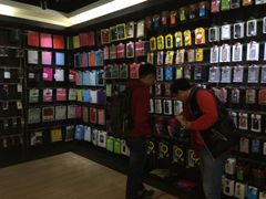 -颐高数码广场(邯郸路店)