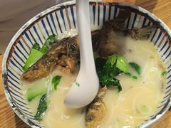 -鲜越鲜鱼粉(财富购物中心店)
