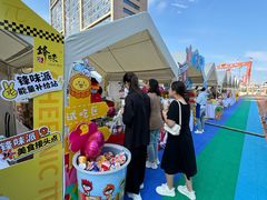 -百年港湾奥特莱斯(香炉礁店)