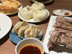 -贯贯吉·清真餐厅(浙江中路店)