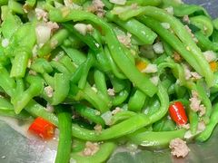 -聚鑫朋酸菜肥肠(九龙仓店)