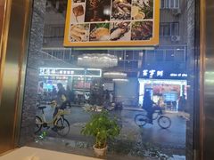 -乾隆美食·本帮菜(黄河路店)