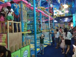 -卡比卡比儿童乐园(新一城商业广场店)