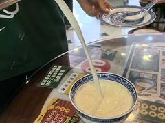 -广信牛奶甜品世家(台东店)