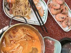 -四囍码头海鲜烧烤自助火锅(外滩南京东路悦荟广场店)